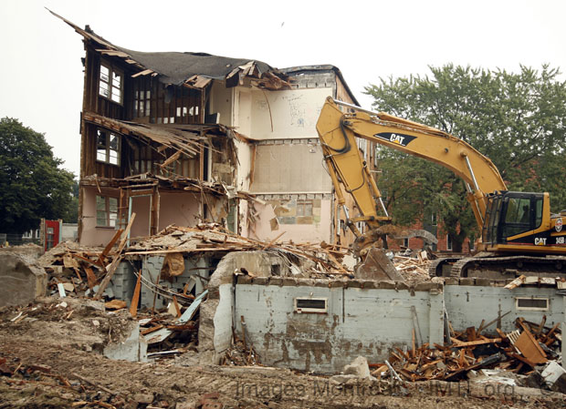 /Demolition on Monkland
