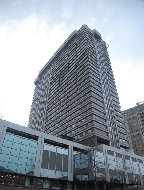 Plaza Tower