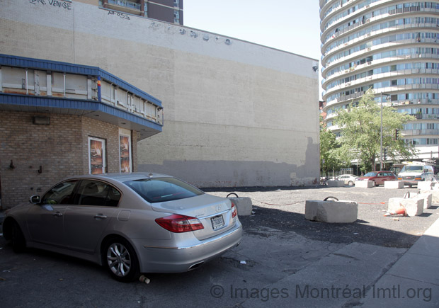 Apr�s la station service