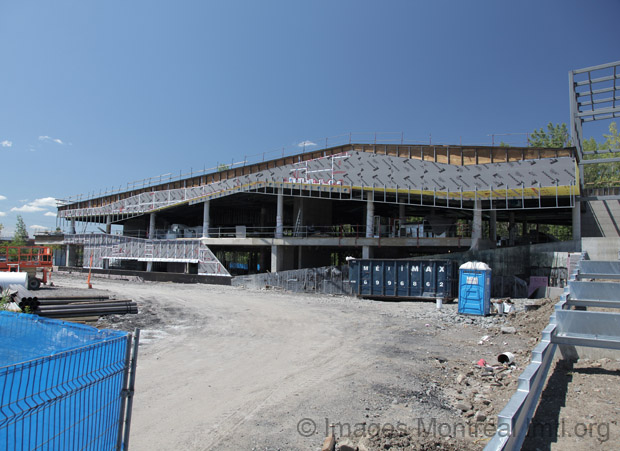 New St-Laurent Public Library
