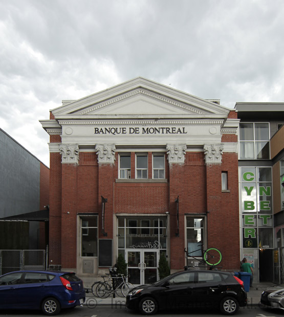 /Banque de Montreal Wellington