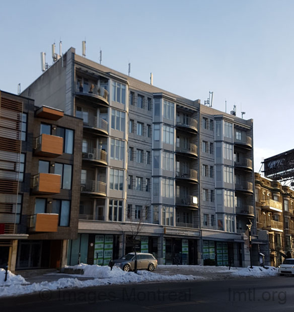 5253 Avenue du Parc Montréal