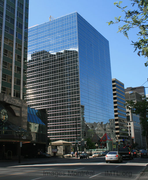 Loto-Qu�bec Building