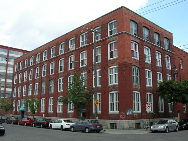 Craig Piano Factory