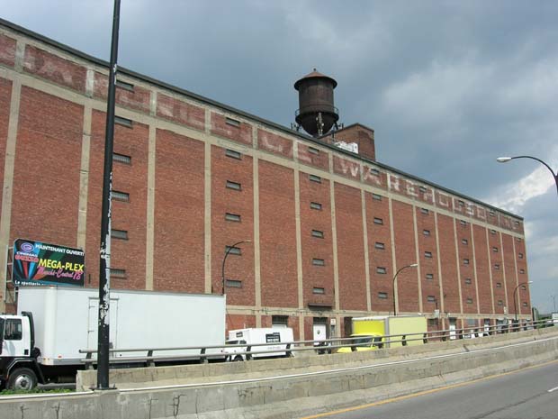 Saint-Laurence warehouse