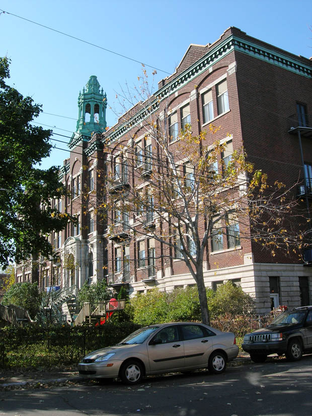 Marie-Immacul�e Academy