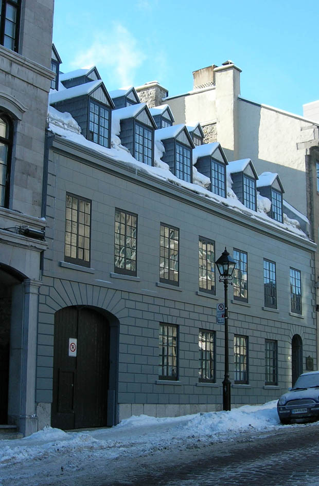Papineau House