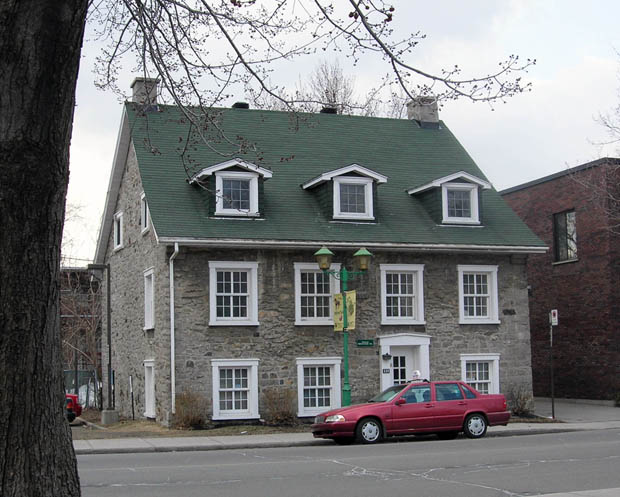 Maison des P�res de Sainte-Croix
