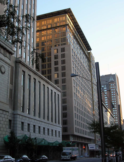 Les �toiles Condominium