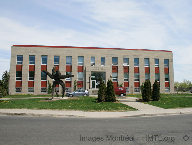 Former Saint-Michel town hall