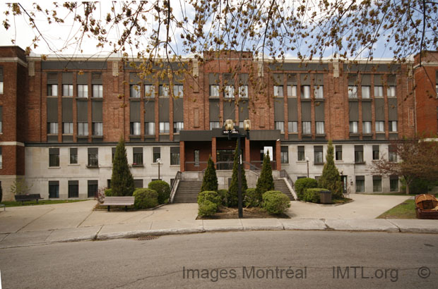 Monklands High School