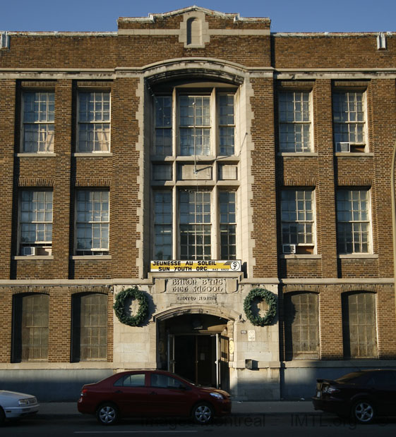 Baron Byng High School