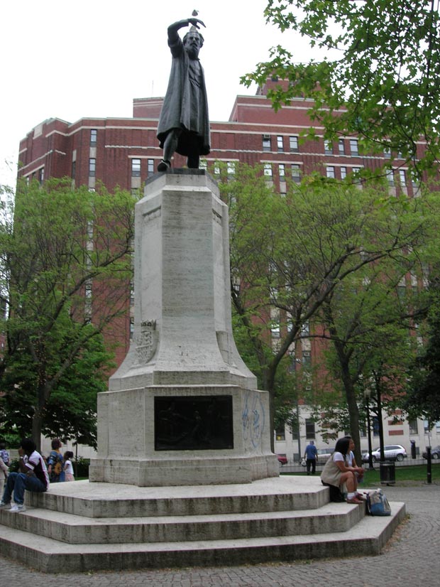 Giovani Cabot Monument