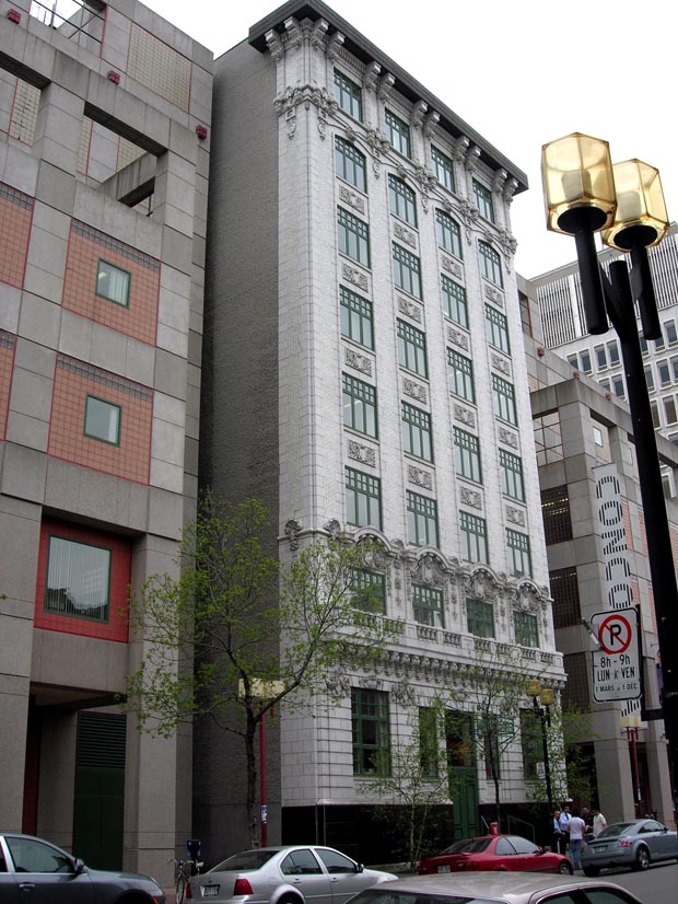 Royal George Apparetments