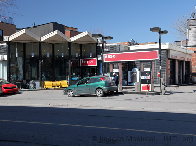 /ESSo Des Pins Gas Station