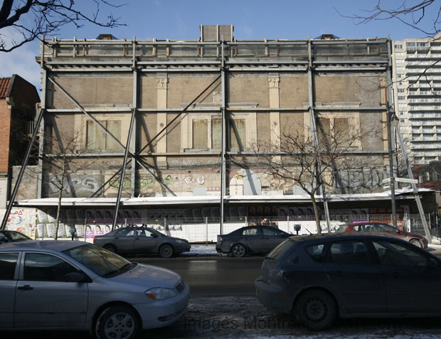 /Seville Theater