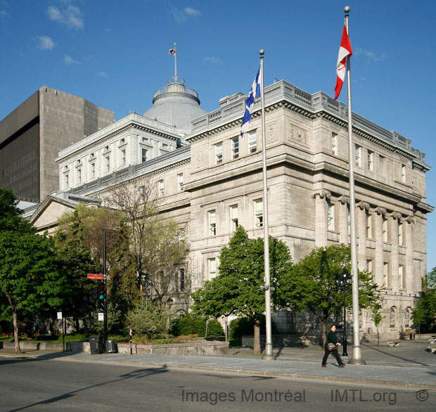 / Lucien-Saulnier Building