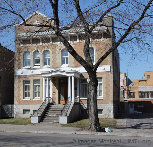 /Célina Beauchamp House