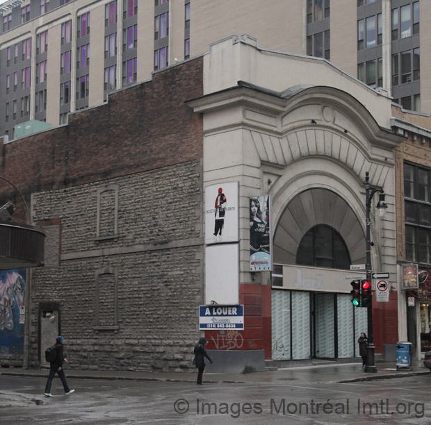 / Le Gaiety Theatre