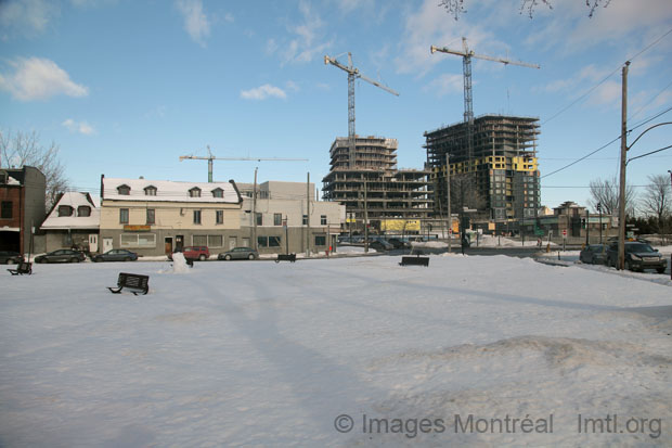 /Du Faubourg Sainte-Anne Park