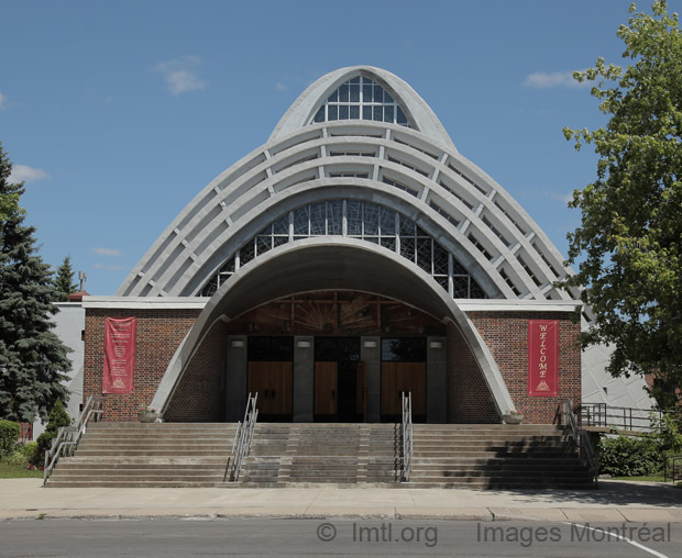 /Église Saint-Ignatius of Loyola