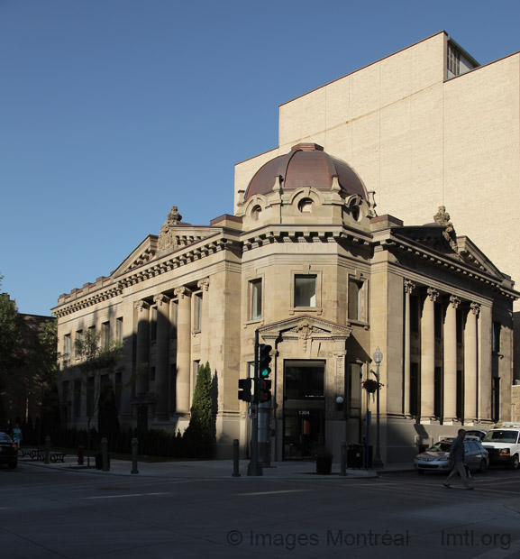 /Westmount Post Office