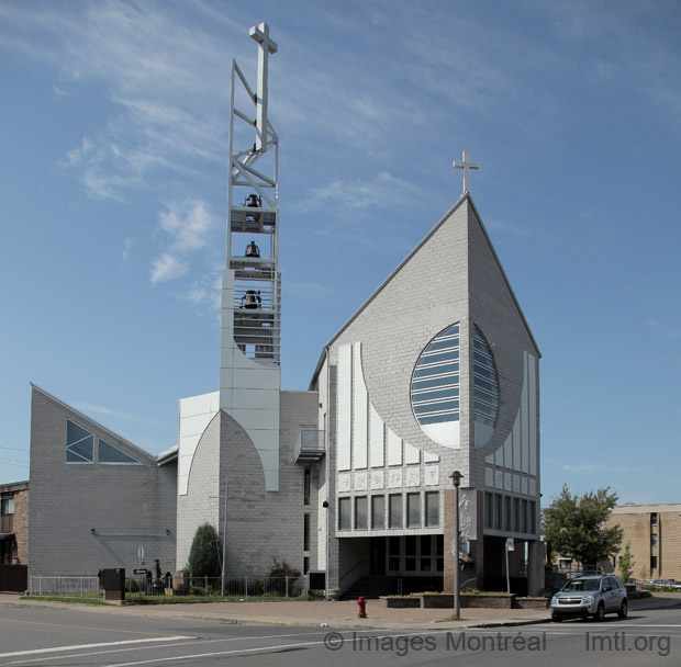 /Madre dei Cristiani Church