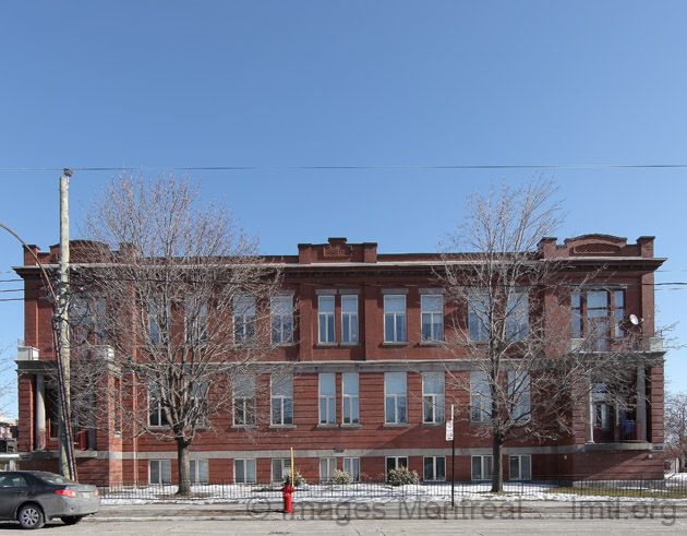 /Lemoyne School