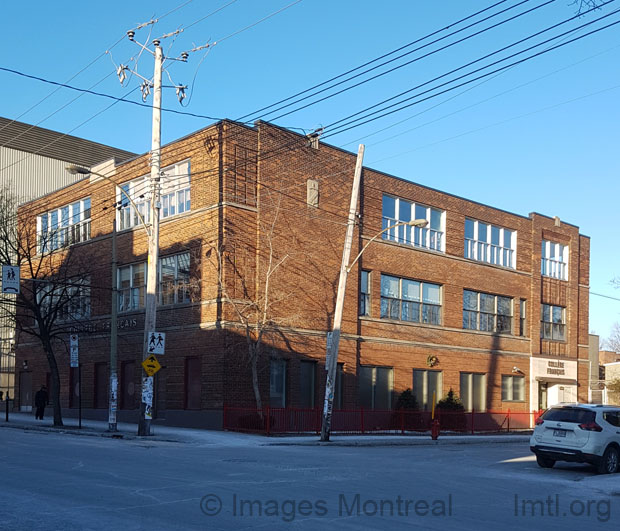 /École des Premières lettres