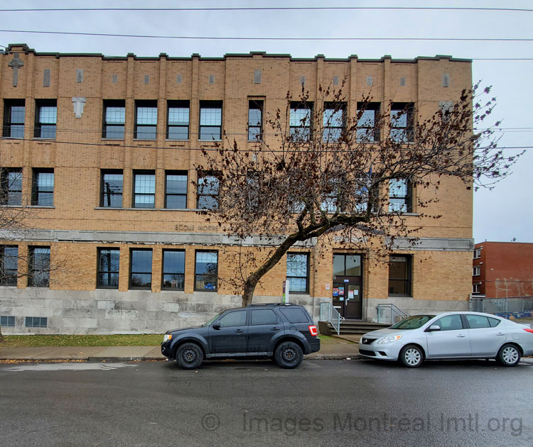 /Notre-Dame-de-l'Assomption School