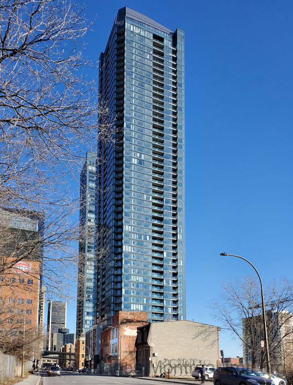 /TDC III Condominiums