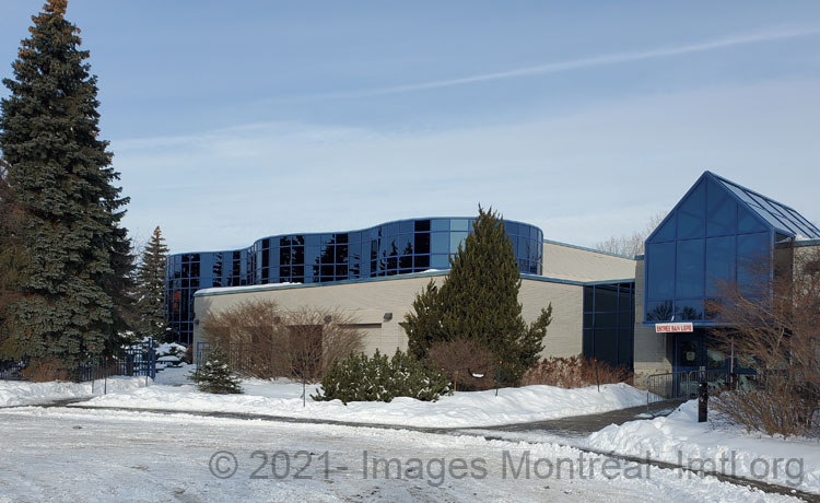 /Complexe aquatique Michel-Leduc (Aquadôme)