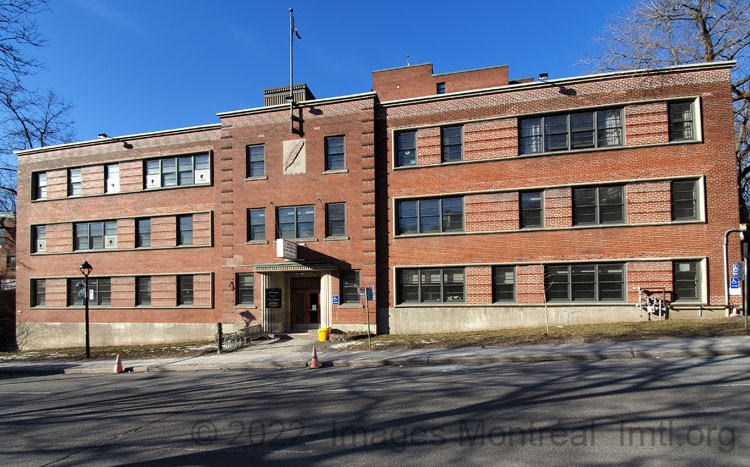 /Montreal Children's Hospital - Gilman Pavilion