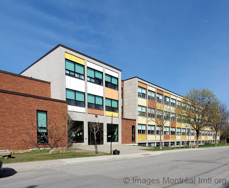 /Vincent Massey School