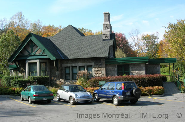 /Mont-Royal Cimetery