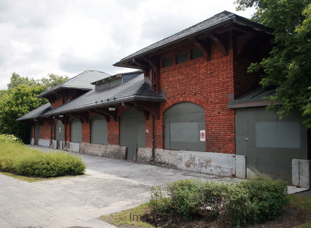 /Old Westmount train Station