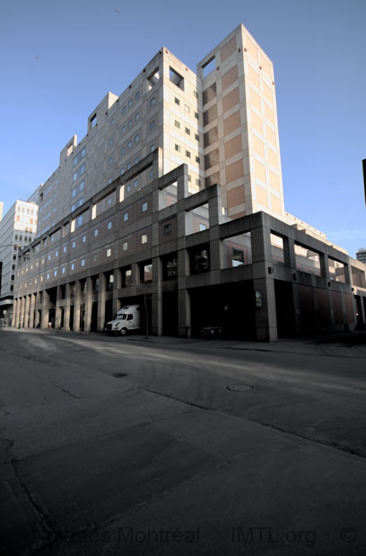 /McConnell Library Building - Concordia (LB)