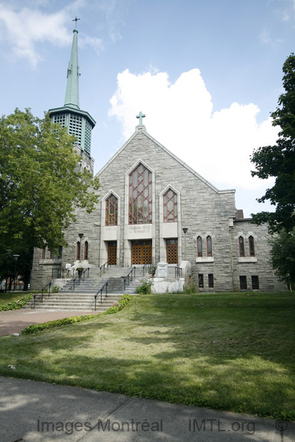 /Sainte-Bernadette-Soubirous Church