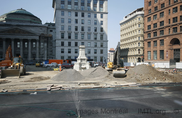 /Place d'Armes en rénovation