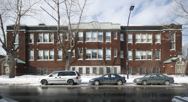 /Saint-Roch School