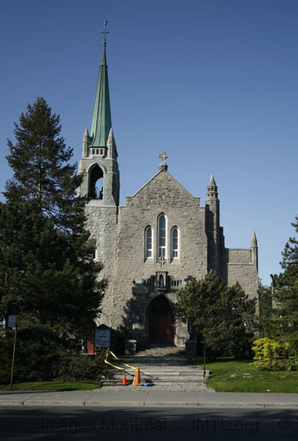 /Notre-Dame des Neiges Church