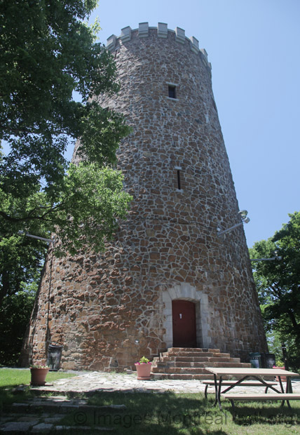 /Tour de Lévis