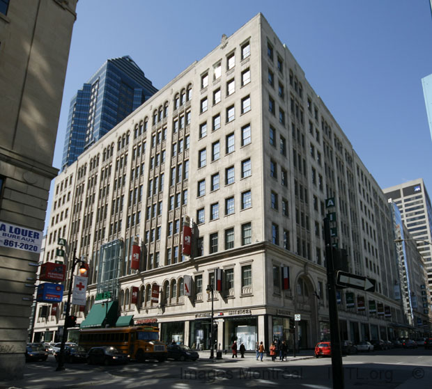 /Eaton Centre Montreal