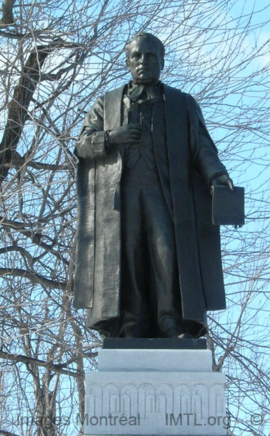 /Louis-Hippolyte Lafontaine Monument