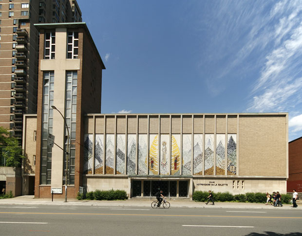 /Église Notre-Dame-de-la-Salette