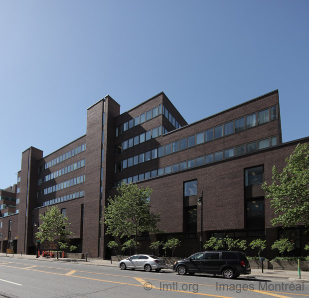 /Hubert-Aquin Pavilion (A) UQAM