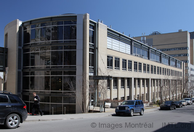 /Pavillon de Chimie et Biochimie (CB) UQAM